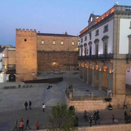 Kubik Apartamentos K3 Caceres Exterior photo